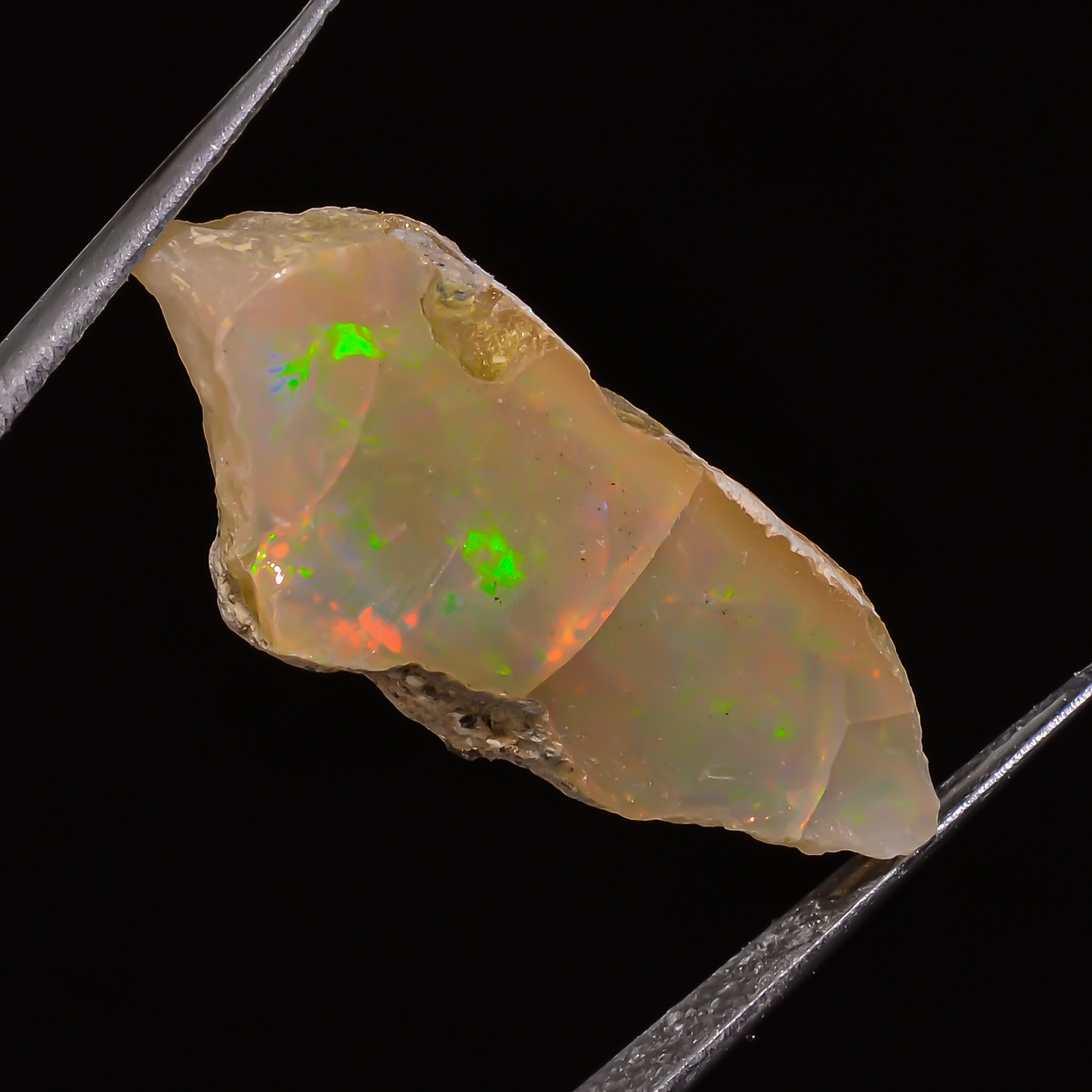 (12 X 29 X 08 MM SIZE) 14.35 Carat. NATURAL ETHIOPIAN OPAL ROUGH LOOSE GEMSTONE